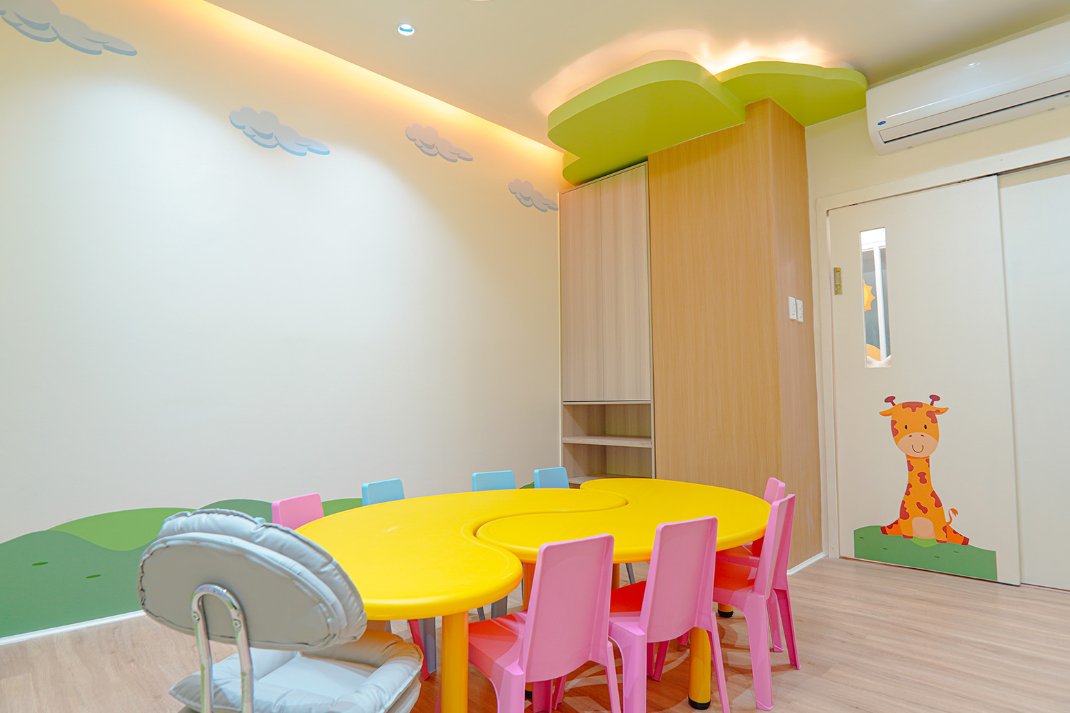 Why the First 1,000 Days Matter: What Quezon City Parents Need to Know About Early Childhood Programs